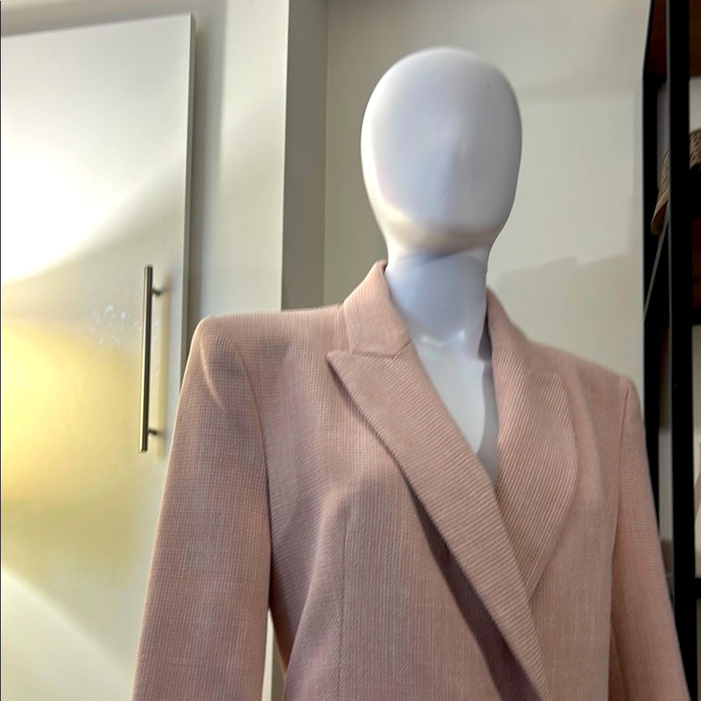 Zara Pink Blazer with Gold Buttons - Picture 4 of 16